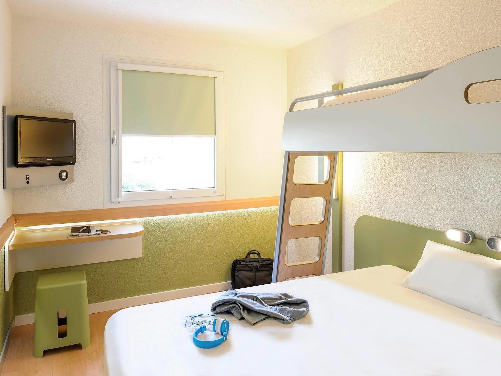 Ibis Budget Argenteuil Bords De Seine Eksteriør bilde
